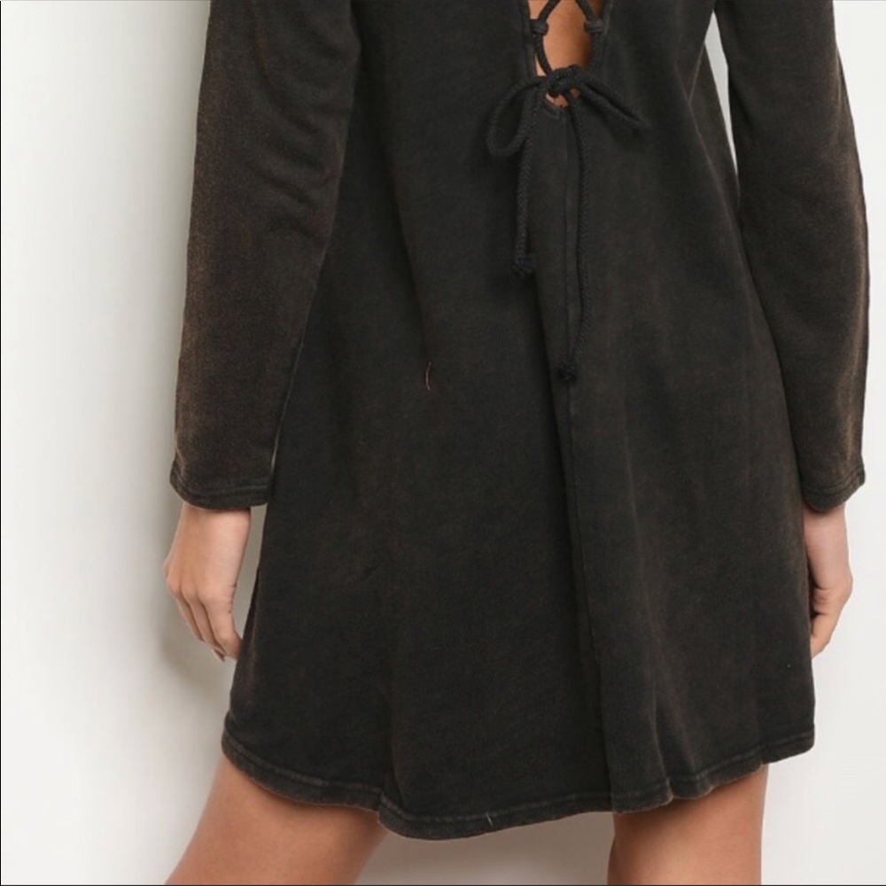 🆕❗️LAST TWO❗️BLACK LACE UP TUNIC/DRESS - Picture 5 of 5